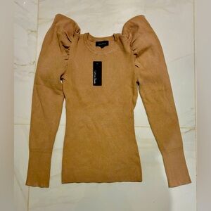 Lea & Viola tan long sleeve top